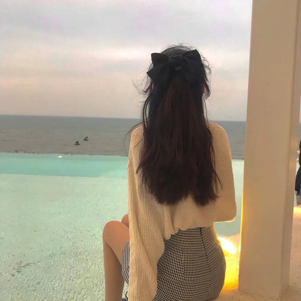 不思异:谜人谜事海报